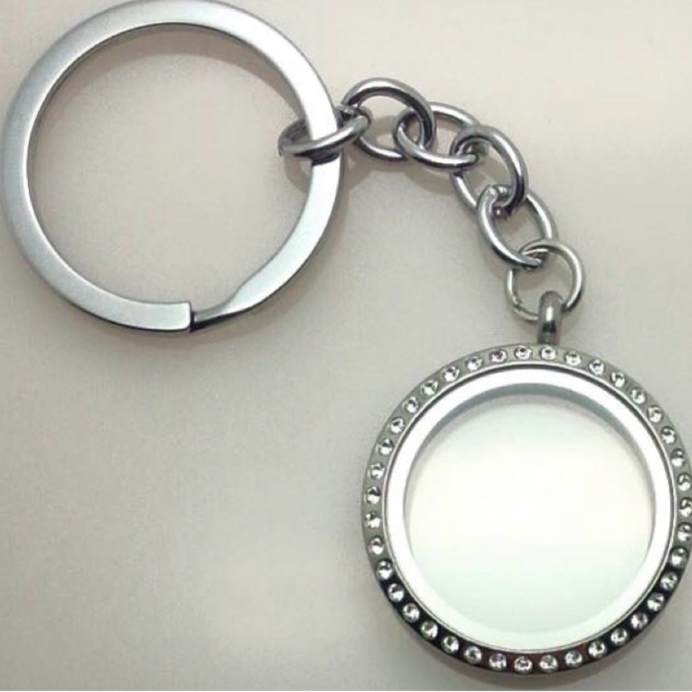 Keychain Floating Locket! Stainless Steel with Charms of Your Choice!